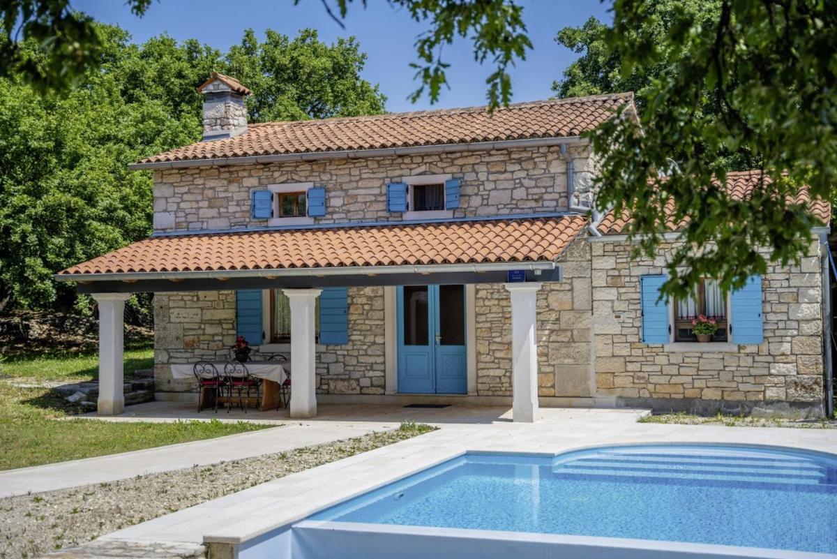 Pićanci in Bibići  Svetvinčenat Exterior foto